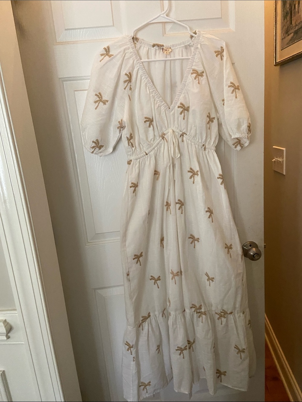 Hem & Thread White Maxi Palm Tree Dress NWOT